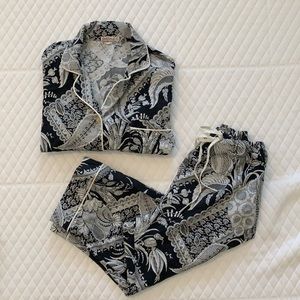 BEDHEAD Pj set. Size large.